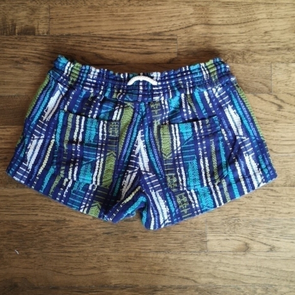 Roxy Oceanside Yarn Dyed Smocked Shorts S - Picture 2 of 5